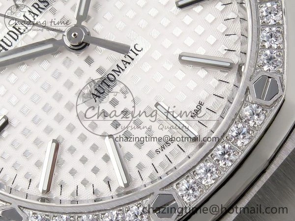 Royal Oak 37mm 15450 SS Diamonds Bezel IPF Best Edition White Dial on SS Bracelet SA3120 Super Clone