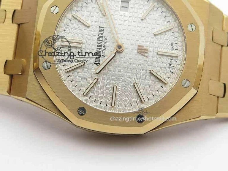 Royal Oak 39mm 15202 RG White Dial On RG Bracelet MIYOTA9015