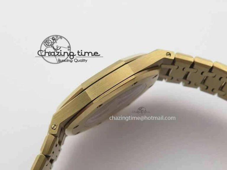 Royal Oak 39mm 15202 RG White Dial On RG Bracelet MIYOTA9015