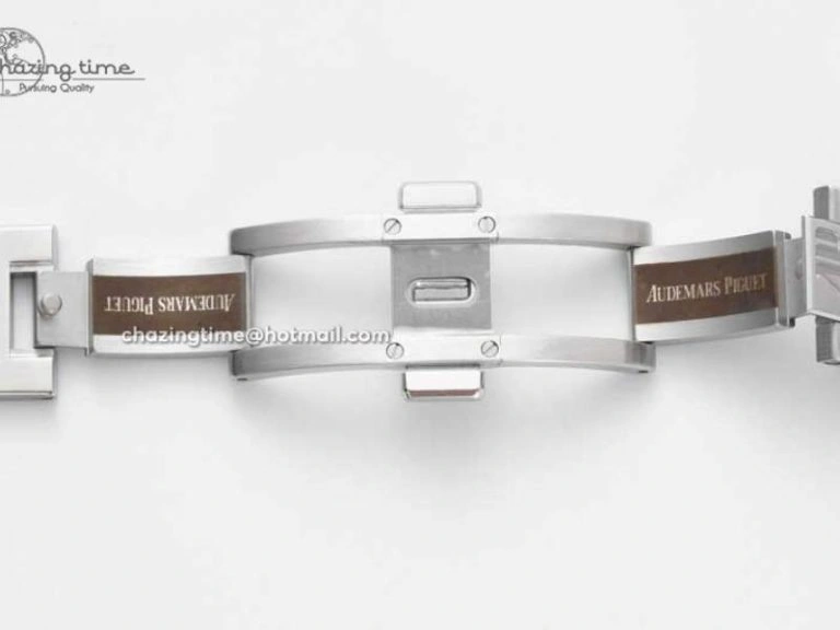 Royal Oak 39mm 15202 SS BF 1:1 Best Edition White Textured Dial on SS Bracelet A2121