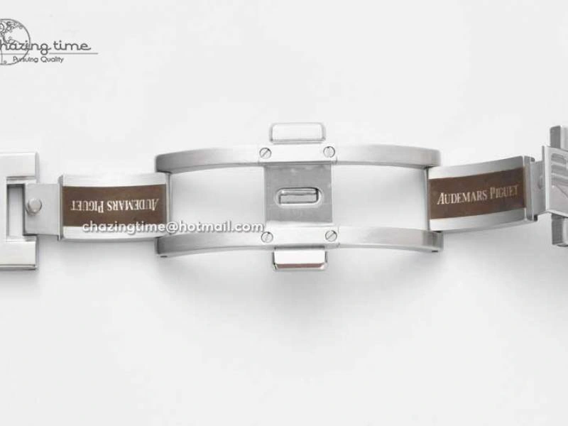 Royal Oak 39mm 15202 SS BF 1:1 Best Edition White Textured Dial on SS Bracelet A2121