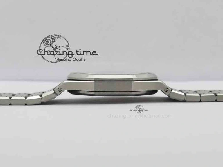 Royal Oak 39mm 15202 SS Blue Dial On SS Bracelet MIYOTA9015