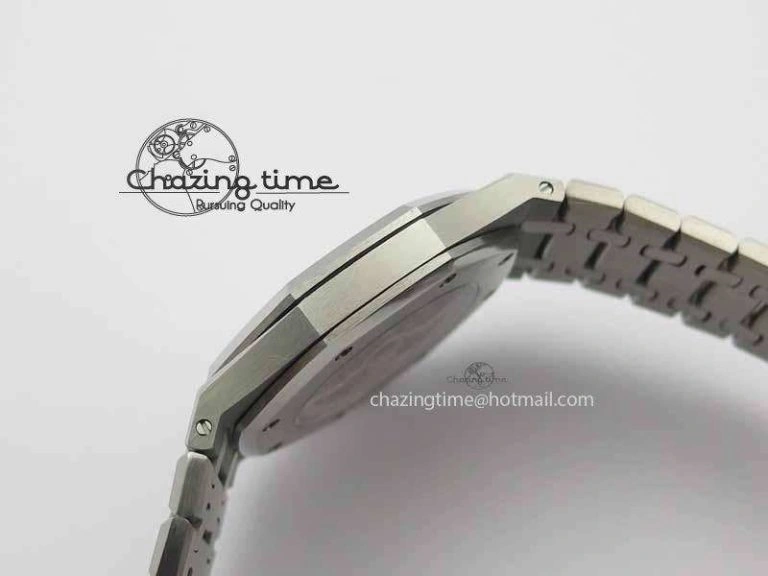 Royal Oak 39mm 15202 SS Blue Dial On SS Bracelet MIYOTA9015