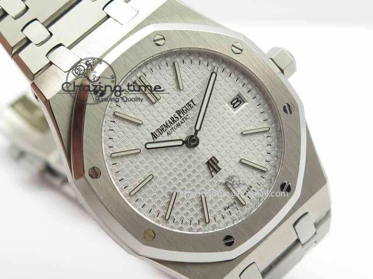 Royal Oak 39mm 15202 SS White Dial On SS Bracelet MIYOTA9015
