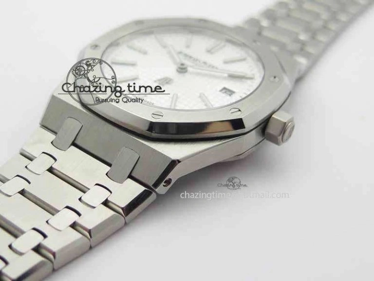 Royal Oak 39mm 15202 SS White Dial On SS Bracelet MIYOTA9015