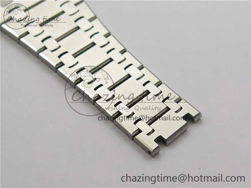 Royal Oak 39mm 15202IP Polished Bezel SS XF 1:1 Best Edition Gradient Blue Textured Dial on SS Bracelet A2121 V2