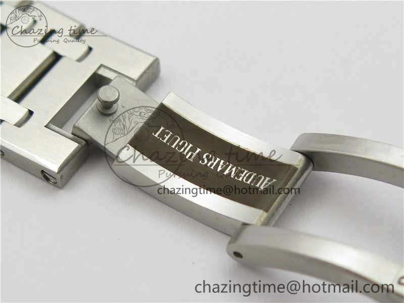 Royal Oak 39mm 15202IP Polished Bezel SS XF 1:1 Best Edition Gradient Blue Textured Dial on SS Bracelet A2121 V2