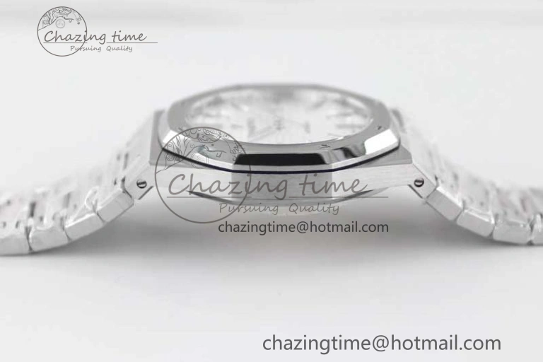 Royal Oak 41mm 15400 SS APSF 1:1 Best Edition White Textured Dial on SS Bracelet A3120 Super Clone