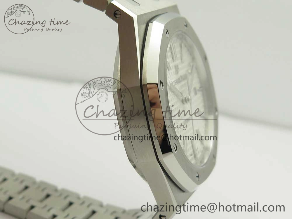 Royal Oak 41mm 15400 SS JF 1:1 Best Edition White Textured Dial on SS Bracelet A3120 V5
