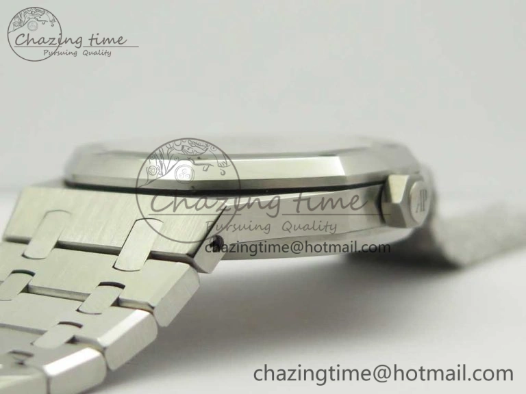 Royal Oak 41mm 15400 SS JF 1:1 Best Edition White Textured Dial on SS Bracelet A3120 V5