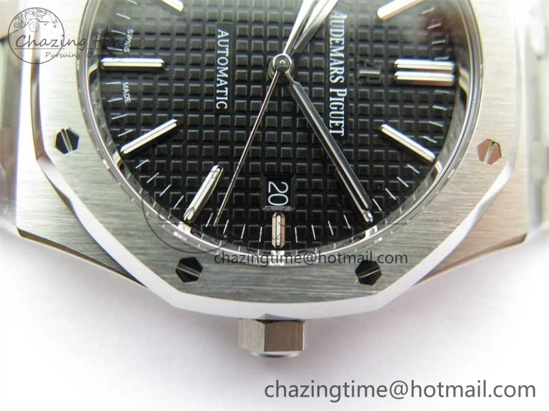 Royal Oak 41mm 15400 SS ZF 1:1 Best Edition Black Textured Dial on SS Bracelet SA3120 Super Clone