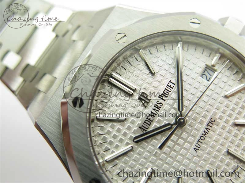 Royal Oak 41mm 15400 SS ZF 1:1 Best Edition White Textured Dial on SS Bracelet SA3120 Super Clone