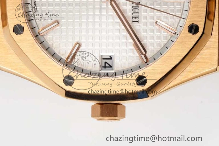 Royal Oak 41mm 15500 RG ZF 1:1 Best Edition White Textured Dial on RG Bracelet A4302 V2