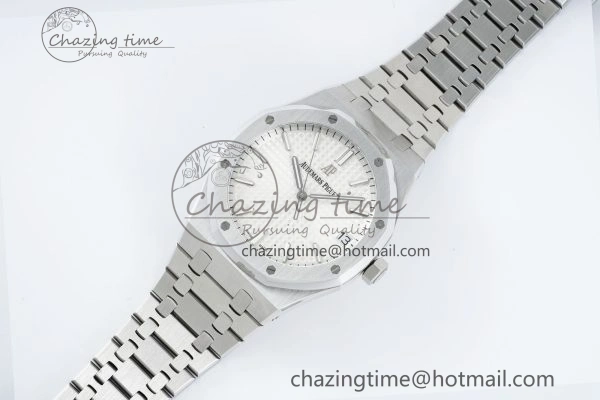 Royal Oak 41mm 15500 SS IPF 1:1 Best Edition White Textured Dial on SS Bracelet SA4302 Super Clone