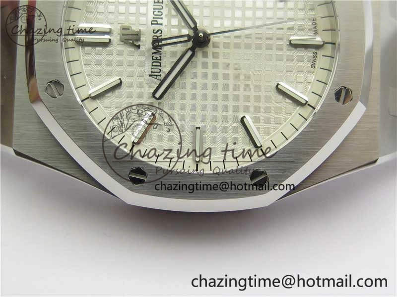 Royal Oak 41mm 15500 SS OMF Best Edition White Textured Dial on SS Bracelet A4302