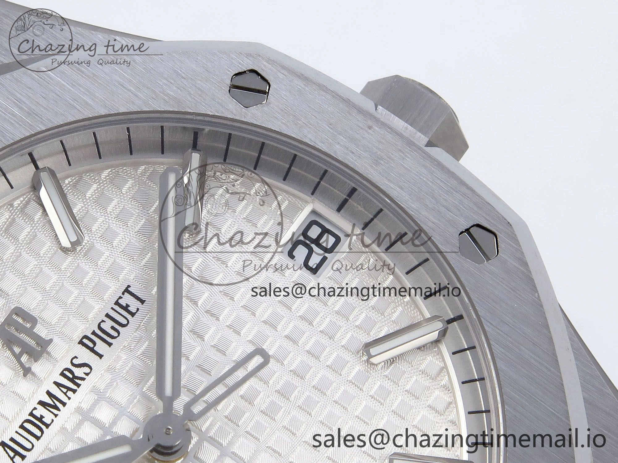 Royal Oak 41mm 15500 SS TKF 1:1 Best Edition White Dial on SS Bracelet SA4302 Super Clone