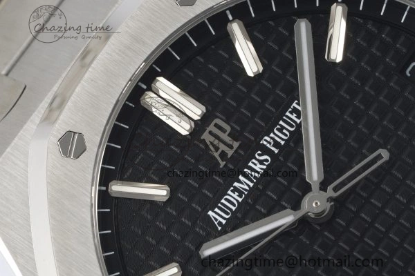 Royal Oak 41mm 15500 SS ZF 1:1 Best Edition Black Textured Dial on SS Bracelet A4302 Super Clone
