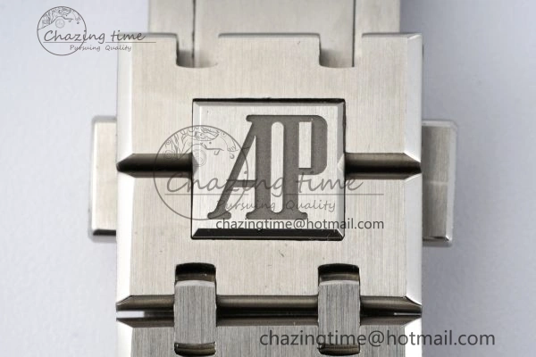 Royal Oak 41mm 15500 SS ZF 1:1 Best Edition Blue Textured Dial on SS Bracelet A4302 Super Clone
