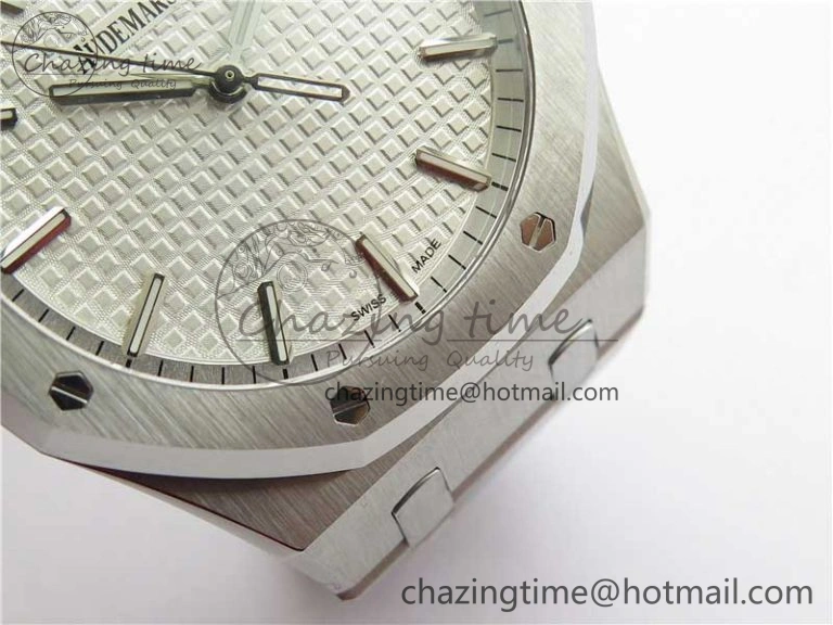 Royal Oak 41mm 15500 SS ZF 1:1 Best Edition White Textured Dial on SS Bracelet A4302 V2 (Free Box)