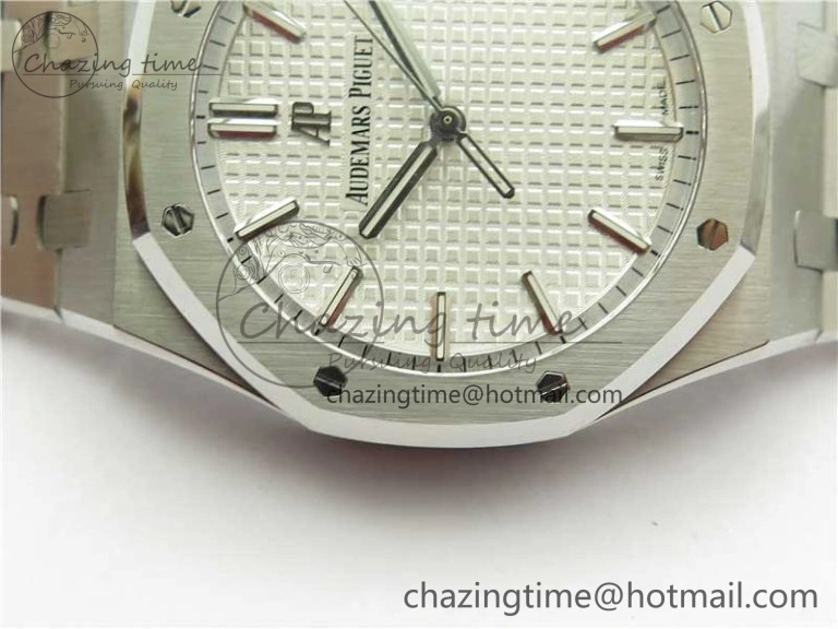 Royal Oak 41mm 15500 SS ZF 1:1 Best Edition White Textured Dial on SS Bracelet A4302 V2 (Free Box)
