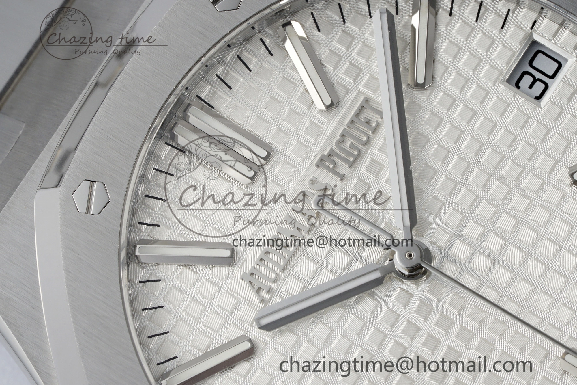 Royal Oak 41mm 15510 “50th Anniversary” SS ZF 1:1 Best Edition White Textured Dial on SS Bracelet A4302