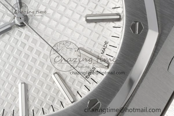 Royal Oak 41mm 15510 “50th Anniversary” SS ZF 1:1 Best Edition White Textured Dial on SS Bracelet A4302