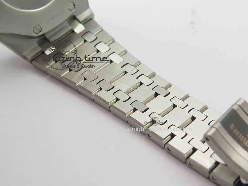 Royal Oak 41mm 26331 Chrono SS Gray Textured Dial Blue Subdial On SS Bracelet A7750