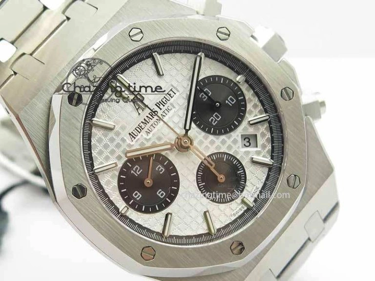Royal Oak 41mm 26331 Chrono SS White Textured Dial Black Subdial On SS Bracelet A7750