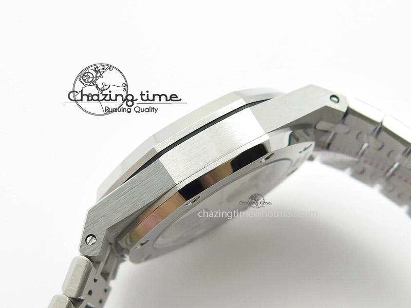 Royal Oak 41mm Tourbillon SS White Dial on SS Bracelet