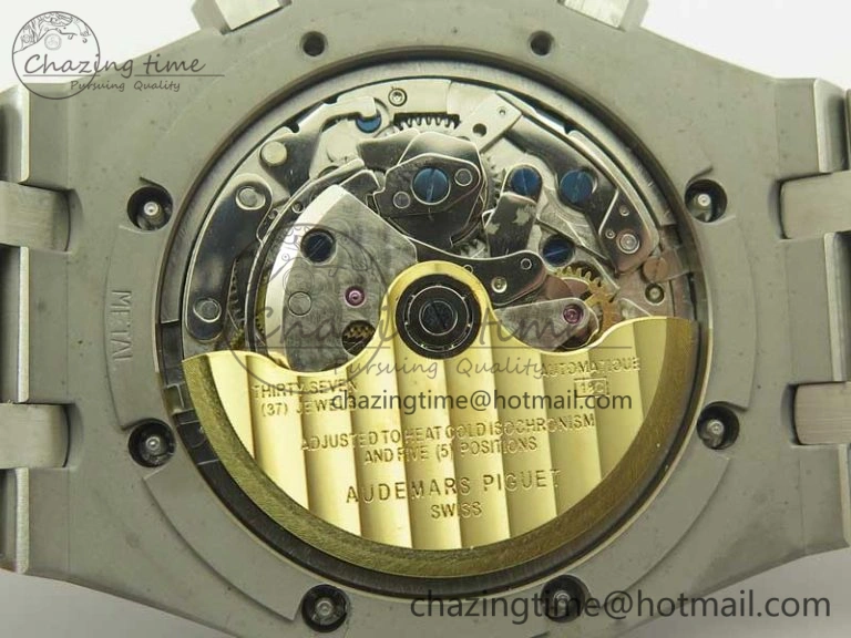 Royal Oak Chrono 26331ST SS OMF 1:1 Best Edition Blue White Dial on SS Bracelet A7750