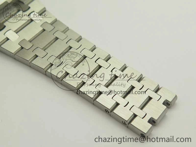 Royal Oak Chrono 26331ST SS OMF 1:1 Best Edition Blue White Dial on SS Bracelet A7750