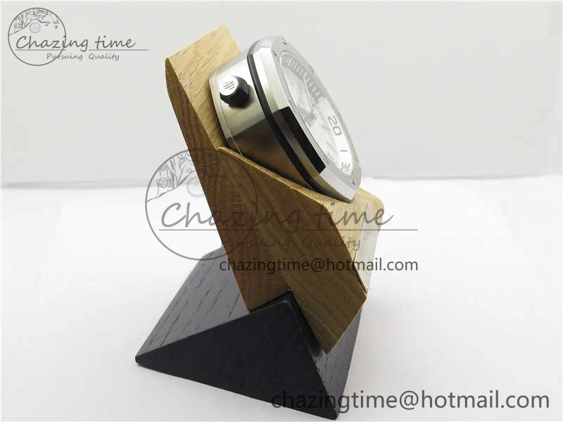 Royal Oak Offshore 15710 TZF 1:1 Best Edition Desk Clock