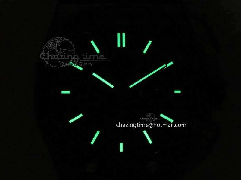 Royal Oak Offshore 2017 44mm Real Ceramic JF 1:1 Best Edition Black Dial RG Markers On Rubber Strap A3126