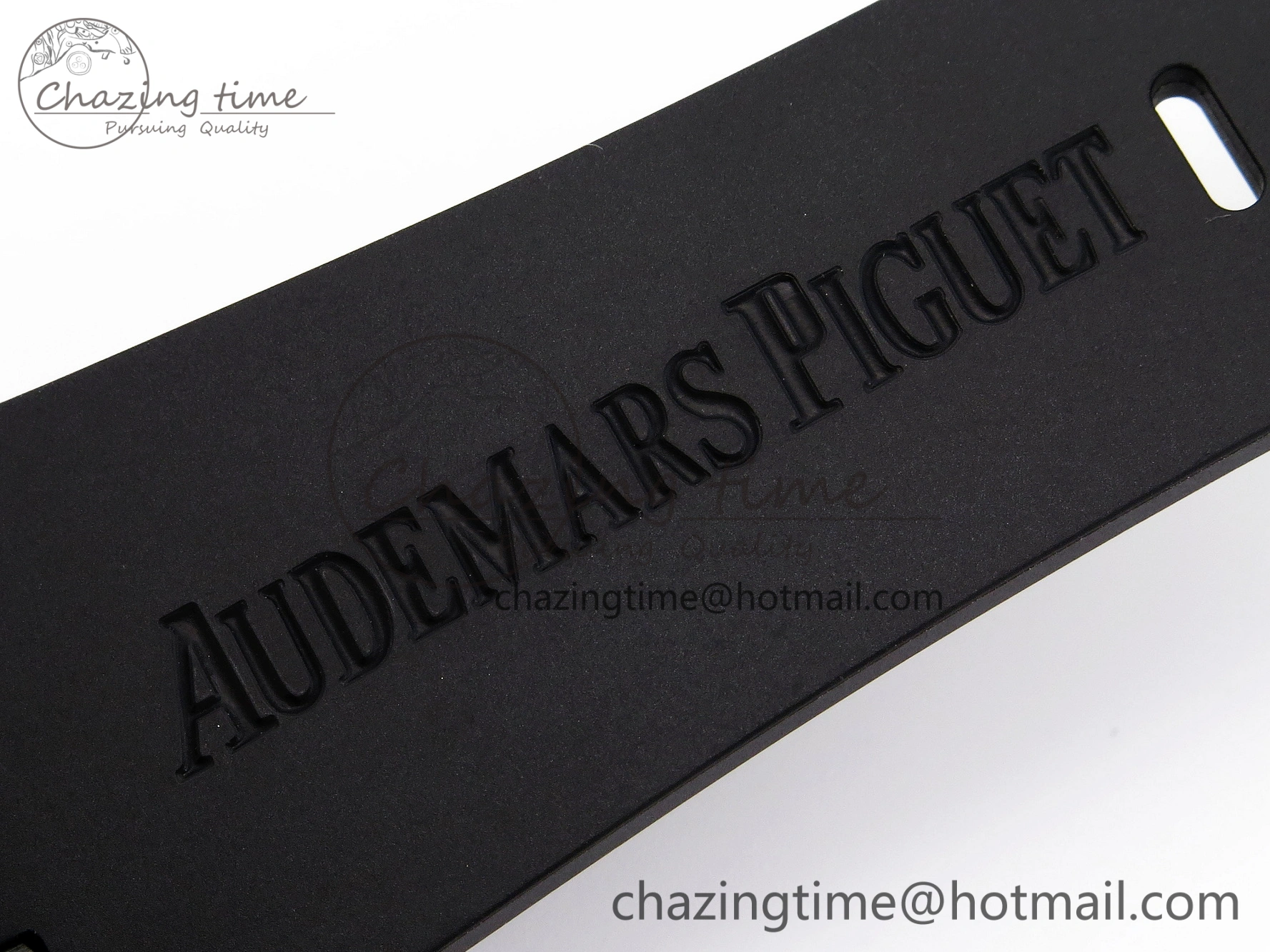 Royal Oak Offshore 42mm Black Ceramic APF 1:1 Best Edition Black Textured Dial on Black Rubber Strap A4404