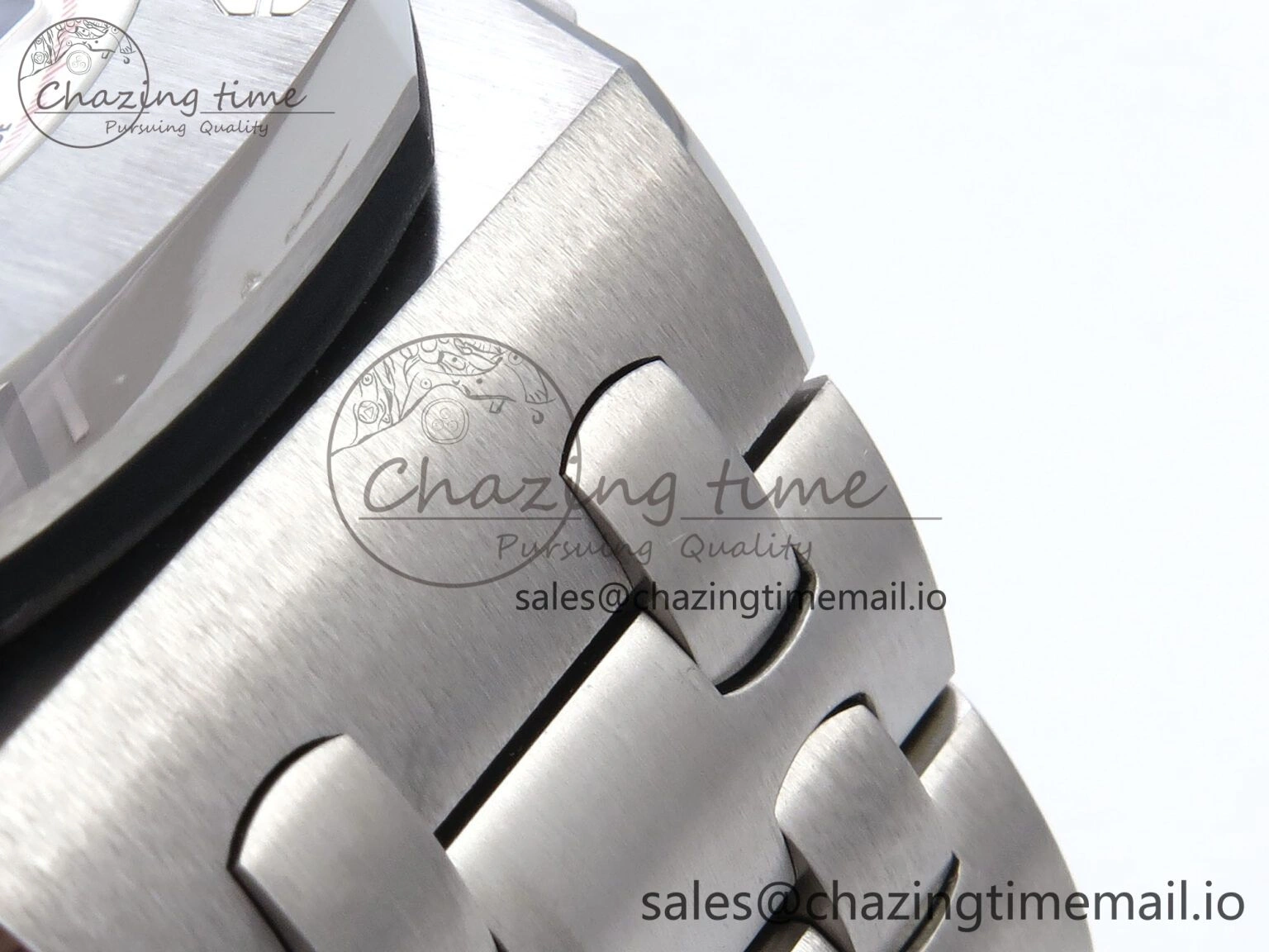 Royal Oak Offshore 42mm Panda SS TKF Best Edition White Black Dial on SS Bracelet A7750