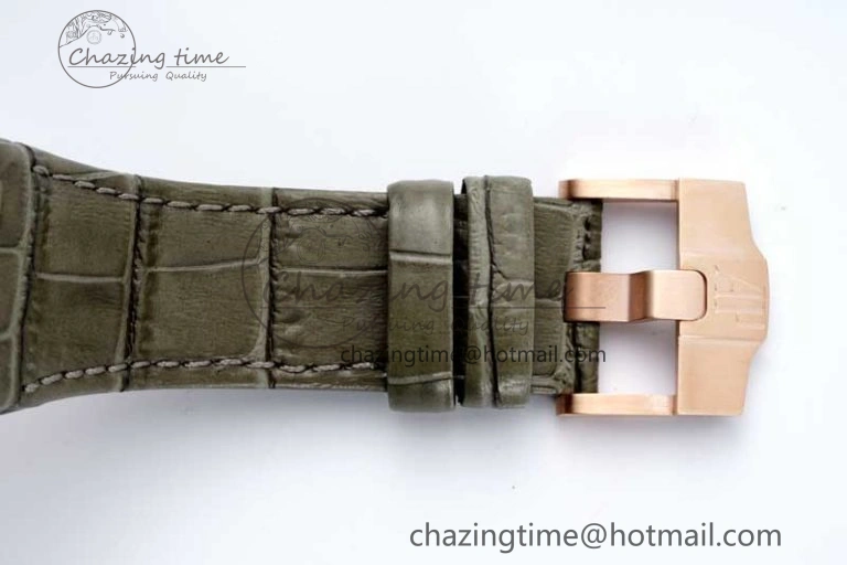Royal Oak Offshore 42mm RG APF 1:1 Best Edition Black Silver Dial on Green Leather Strap A3126