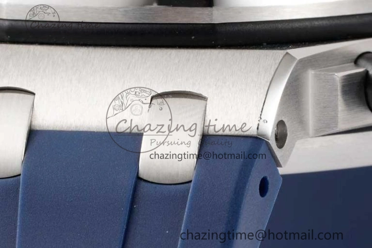 Royal Oak Offshore 42mm SS APF 1:1 Best Edition Blue Silver Dial on Blue Rubber Strap A3126