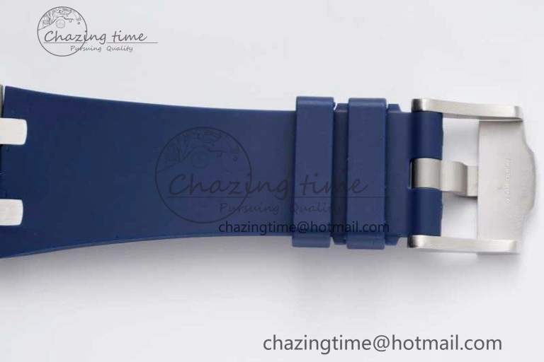 Royal Oak Offshore 42mm SS APF 1:1 Best Edition Blue Silver Dial on Blue Rubber Strap A3126