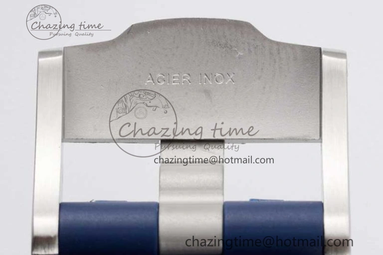 Royal Oak Offshore 42mm SS APF 1:1 Best Edition Blue Silver Dial on Blue Rubber Strap A3126
