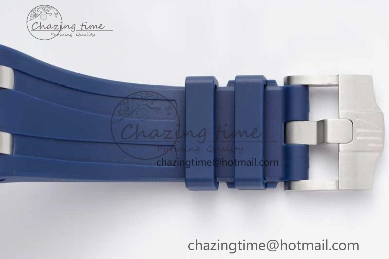 Royal Oak Offshore 42mm SS APF 1:1 Best Edition Blue Silver Dial on Blue Rubber Strap A3126