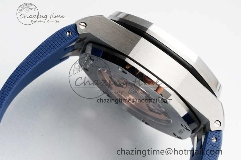 Royal Oak Offshore 42mm SS APF 1:1 Best Edition Blue Silver Dial on Blue Rubber Strap A3126
