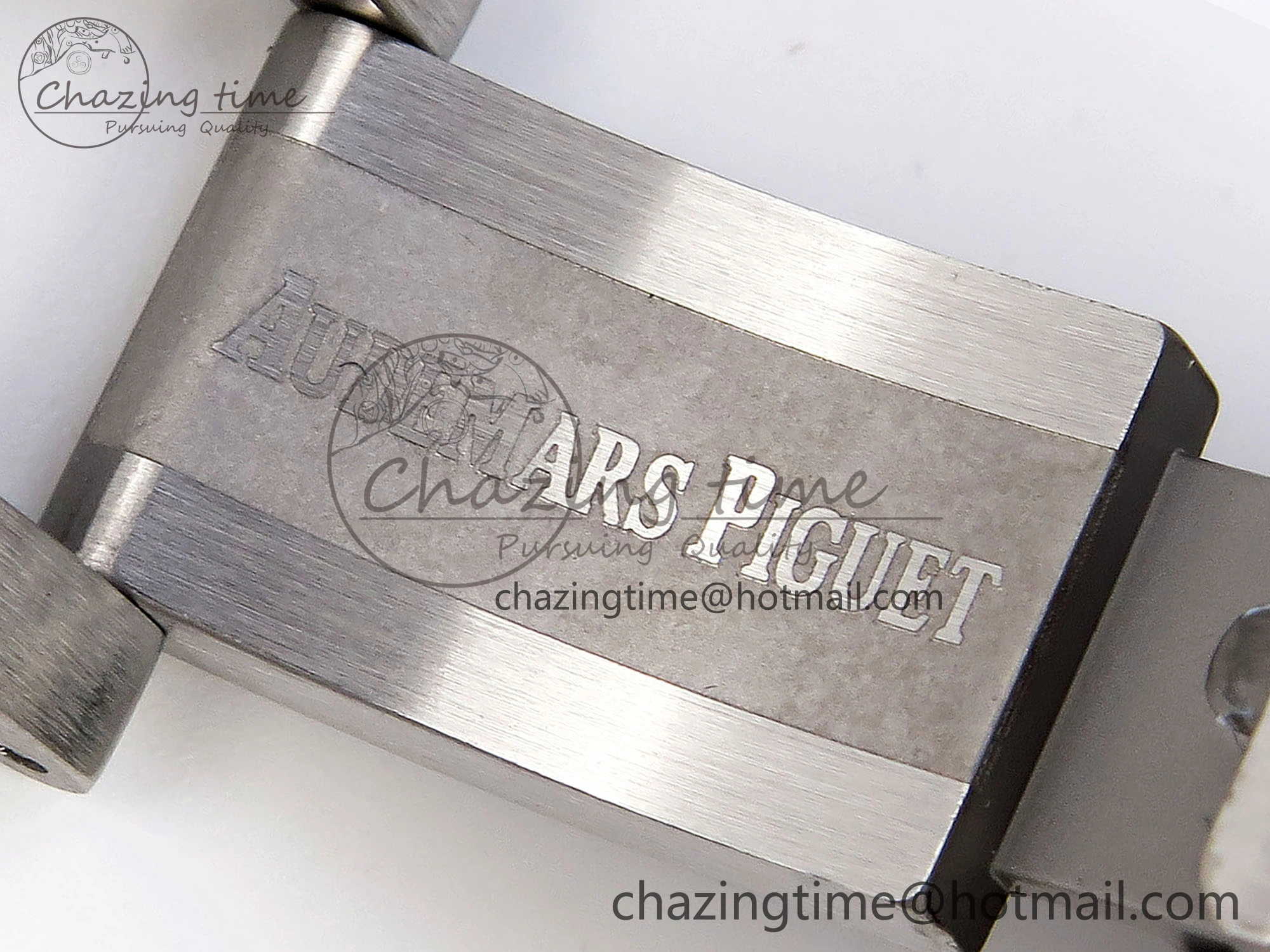 Royal Oak Offshore 42mm SS APF 1:1 Best Edition Gray Dial on SS Bracelet Strap A4404