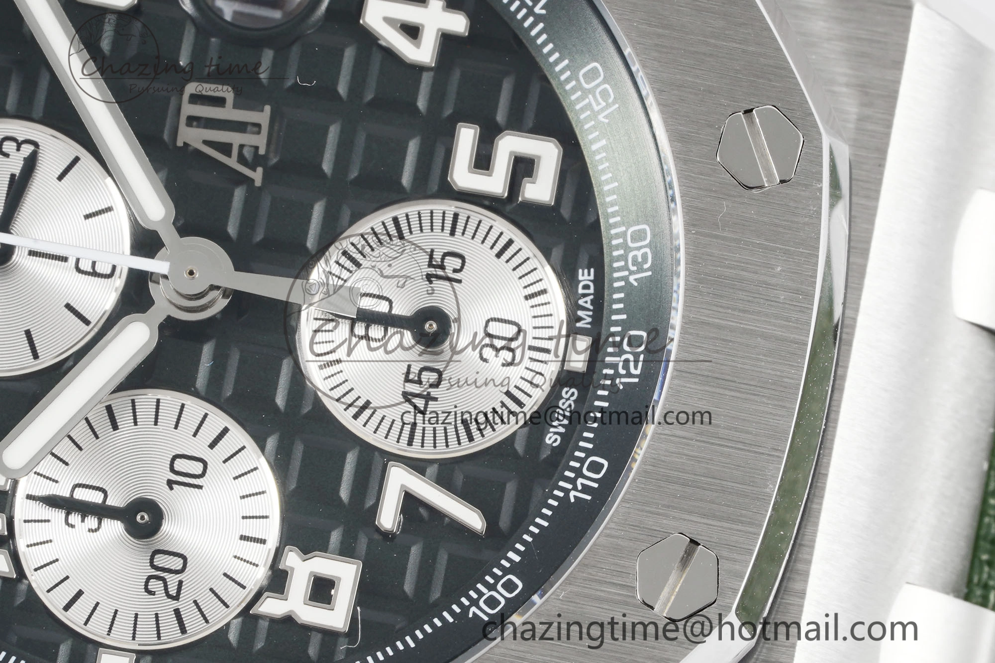 Royal Oak Offshore 42mm SS APF 1:1 Best Edition Green Dial on Green Rubber Strap A4404