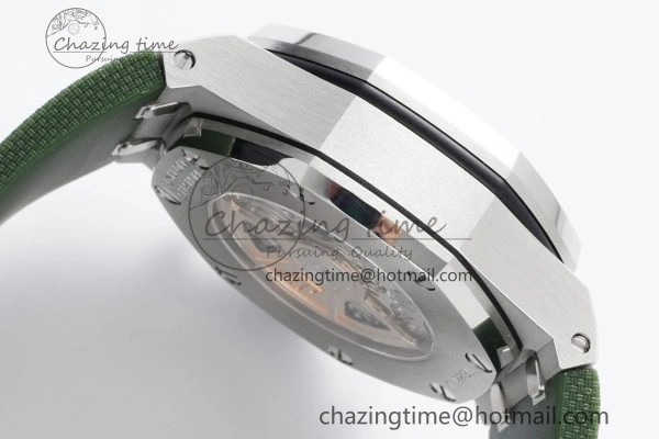 Royal Oak Offshore 42mm SS APF 1:1 Best Edition Green Dial on Green Rubber Strap A4404