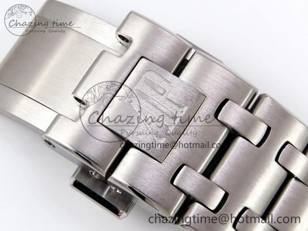 Royal Oak Offshore 42mm SS APF 1:1 Best Edition Grey Dial on SS Bracelet A3126
