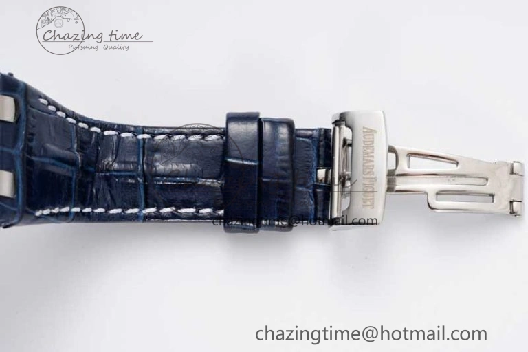 Royal Oak Offshore 42mm SS APF 1:1 Best Edition White Blue Dial on Blue Leather Strap A7750