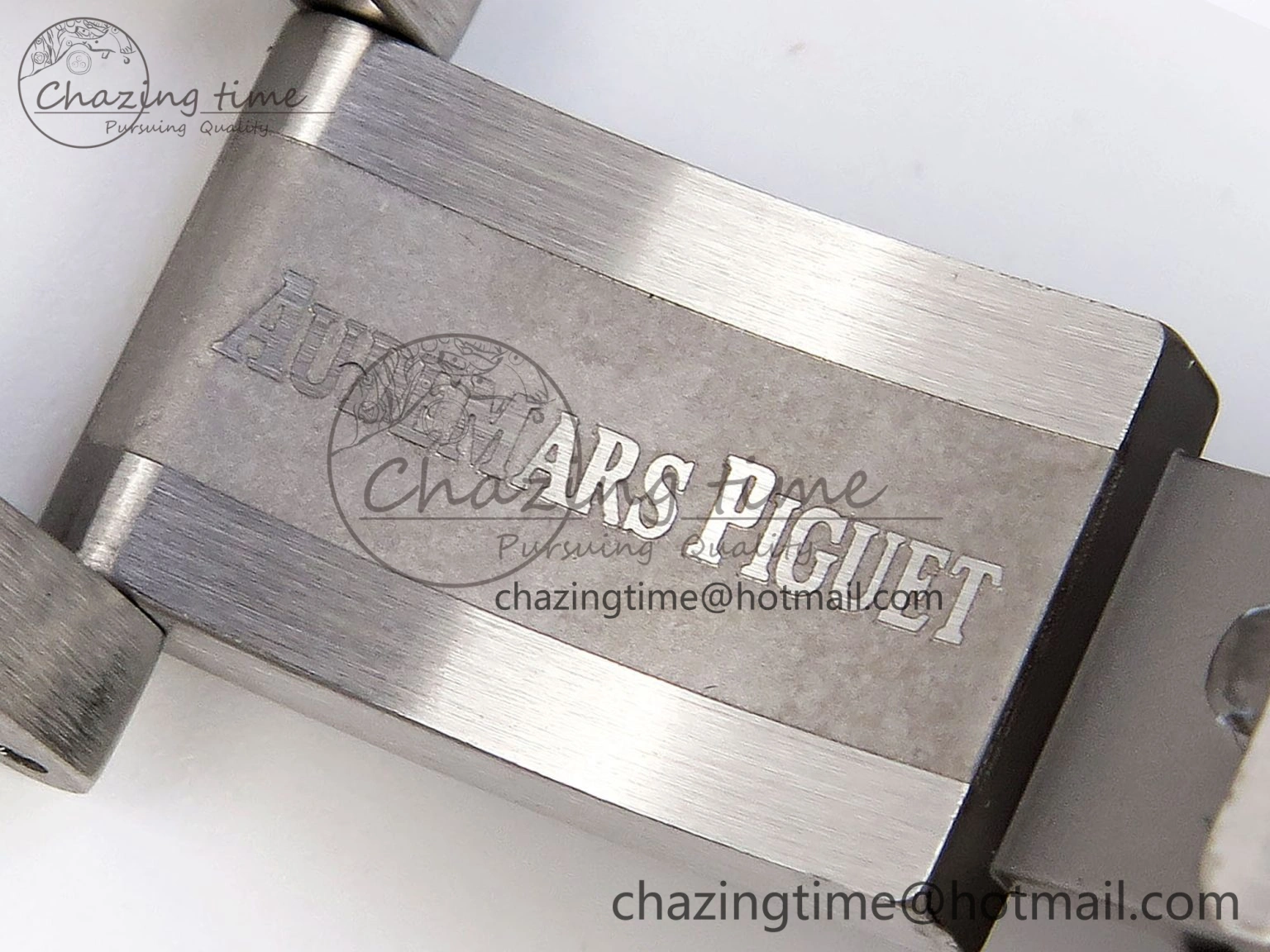 Royal Oak Offshore 42mm SS APF 1:1 Best Edition White Silver Dial on SS Bracelet Strap A7750