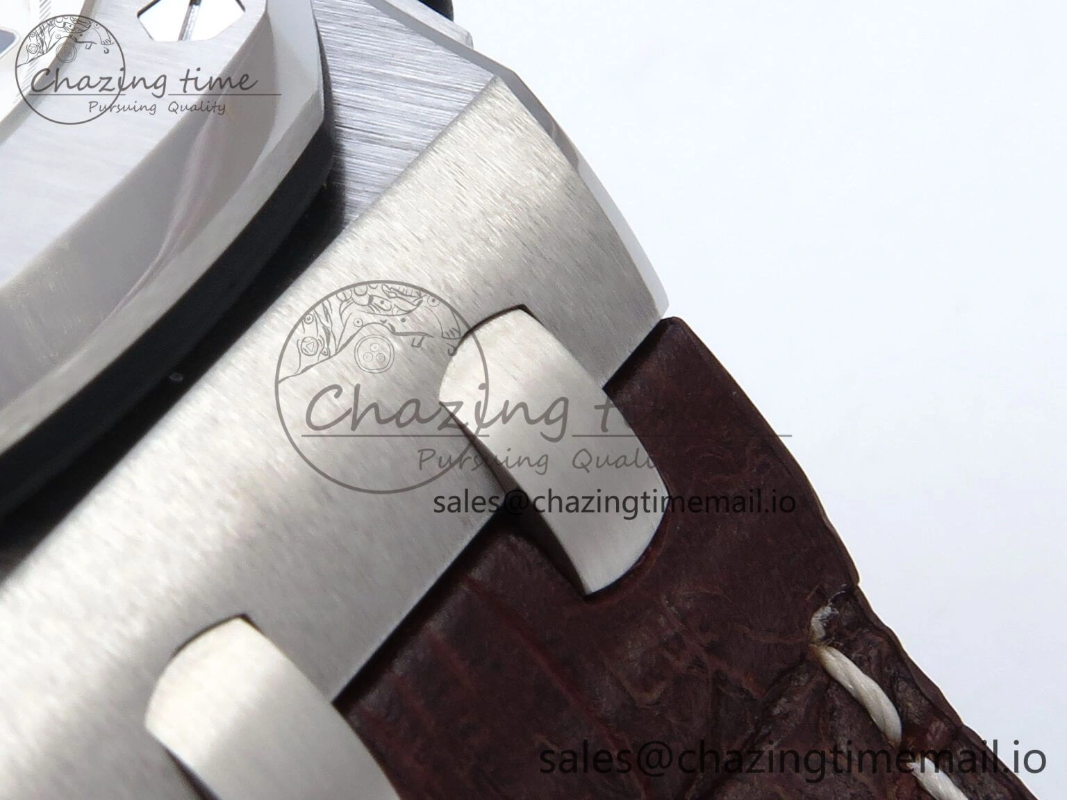 Royal Oak Offshore 42mm Safari TKF Best Edition White Dial on Brown Leather Strap A7750