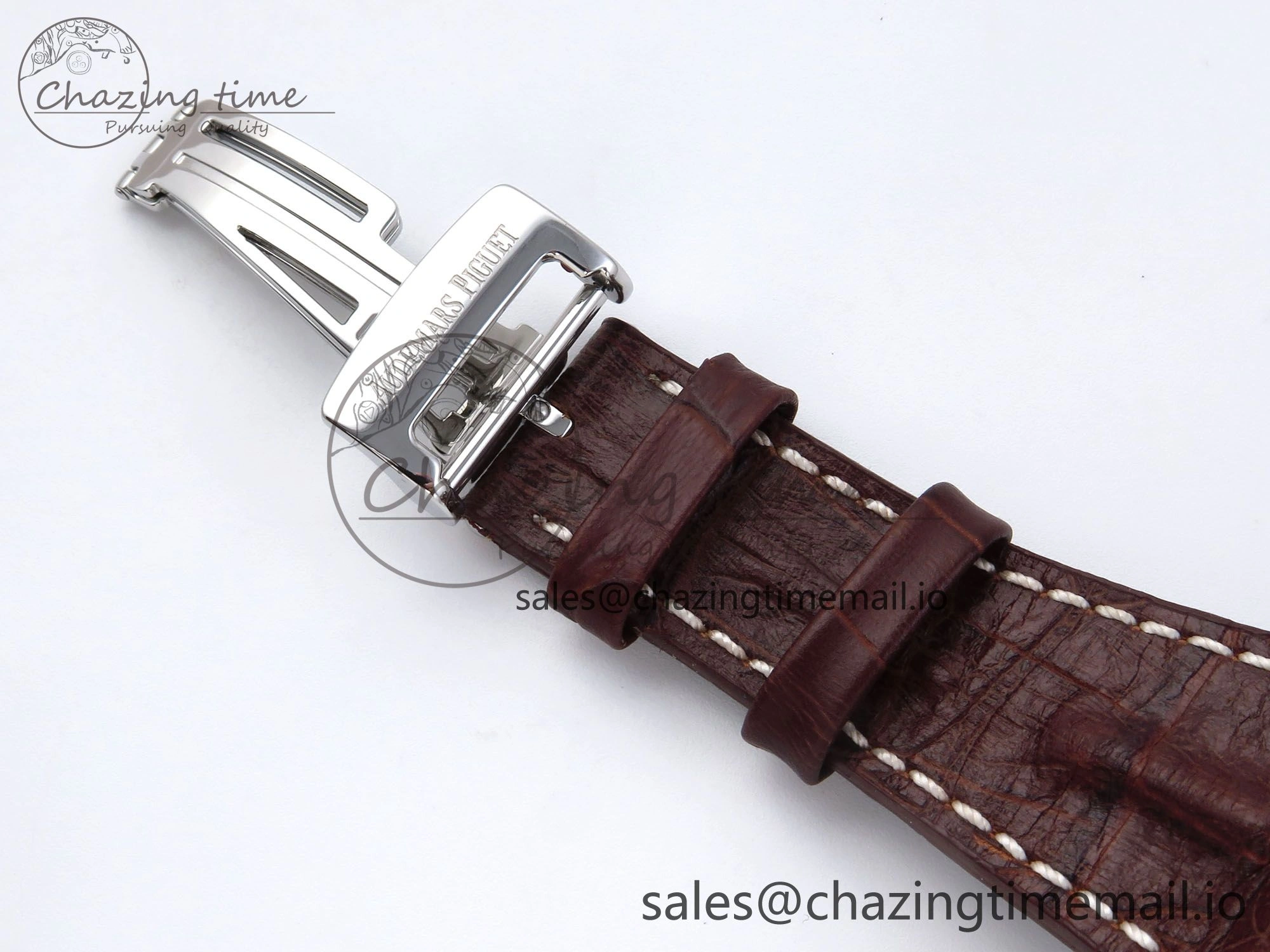 Royal Oak Offshore 42mm Safari TKF Best Edition White Dial on Brown Leather Strap A7750