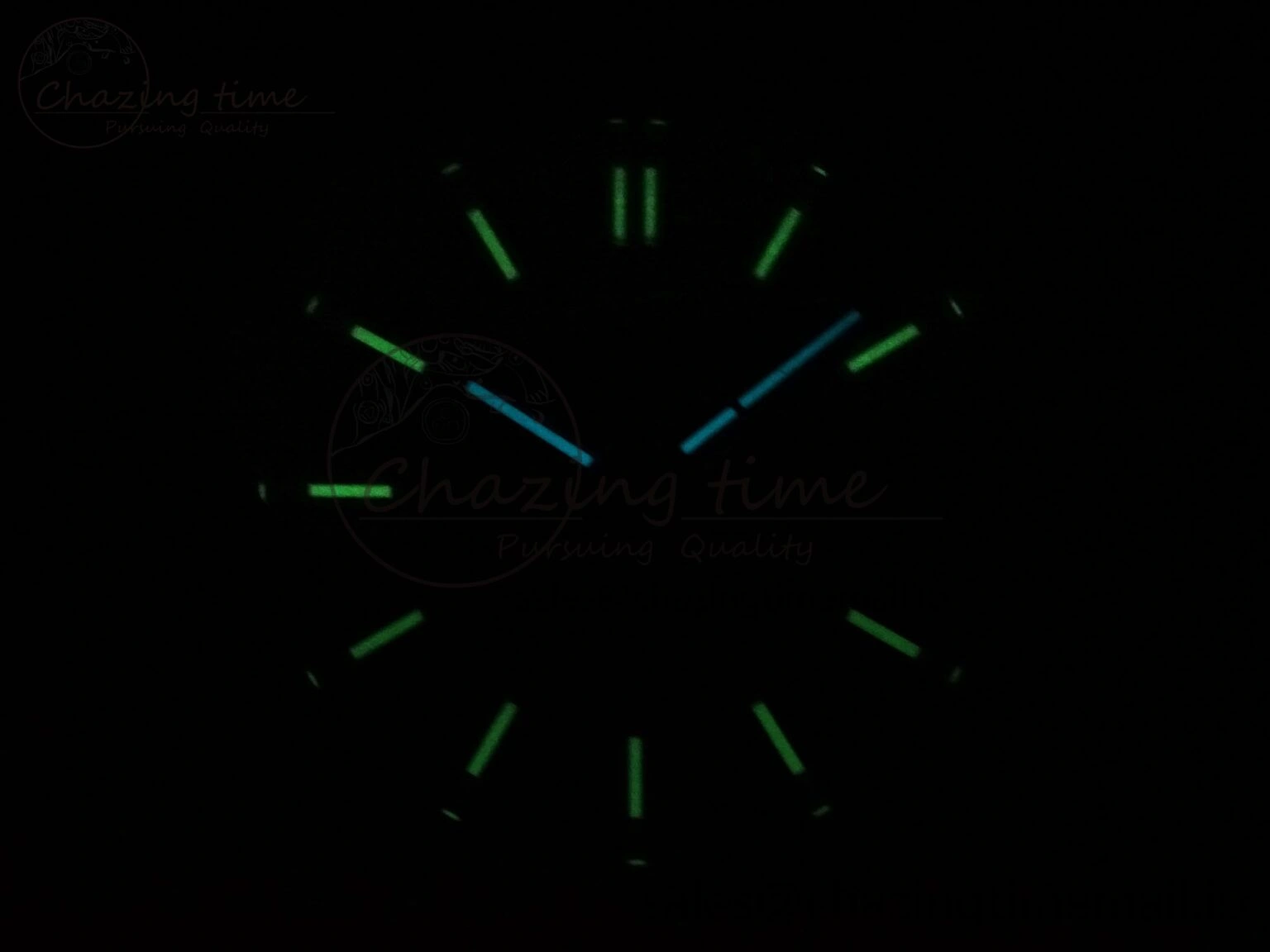 Royal Oak Offshore 43mm 15605SK APPF Best Edition Titanium Blue Dial on Blue Rubber Strap SA4302